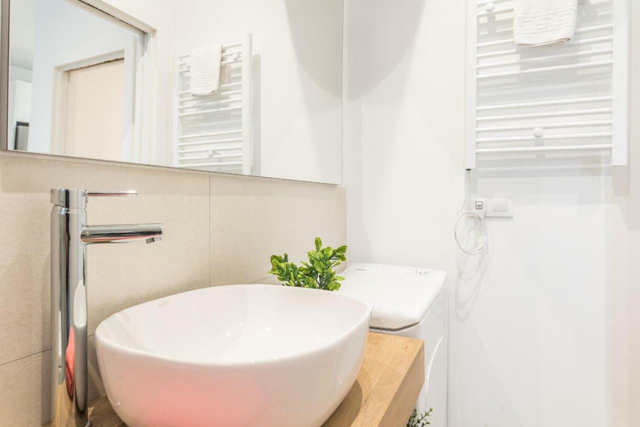 Appartement Waou Chamberi III - Alquiler Corta Duracion à Madrid Extérieur photo